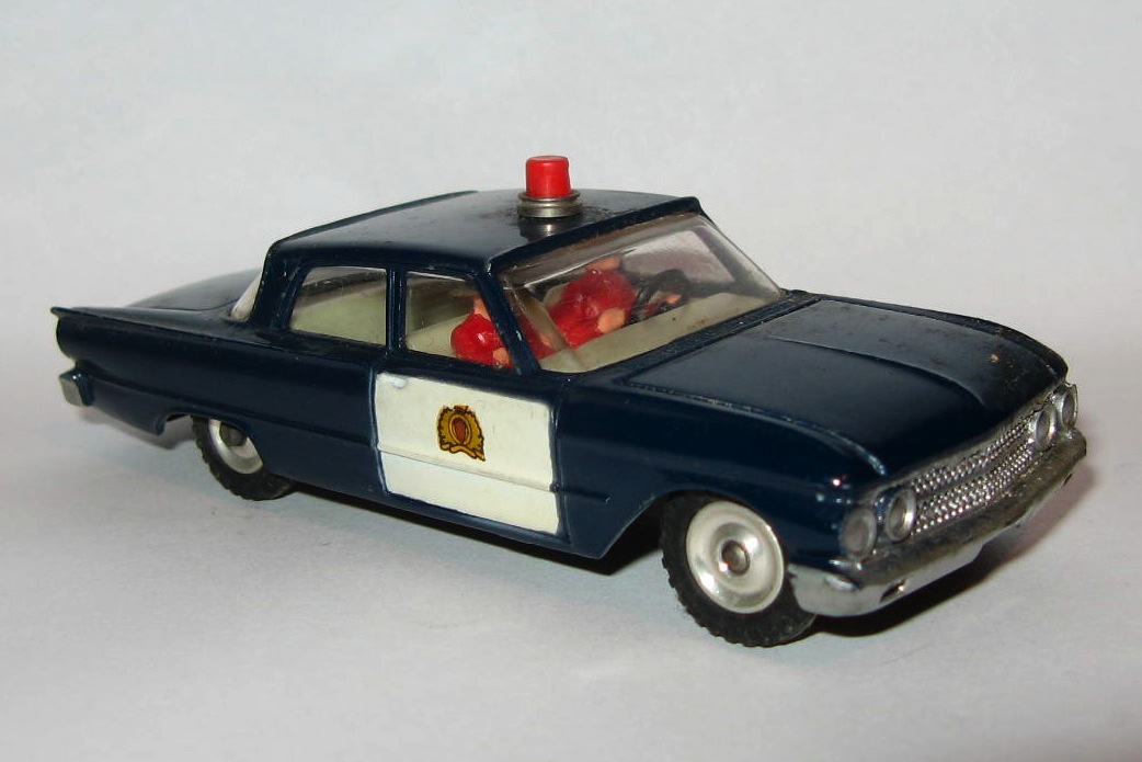 1962 Ford fairlane police car #8